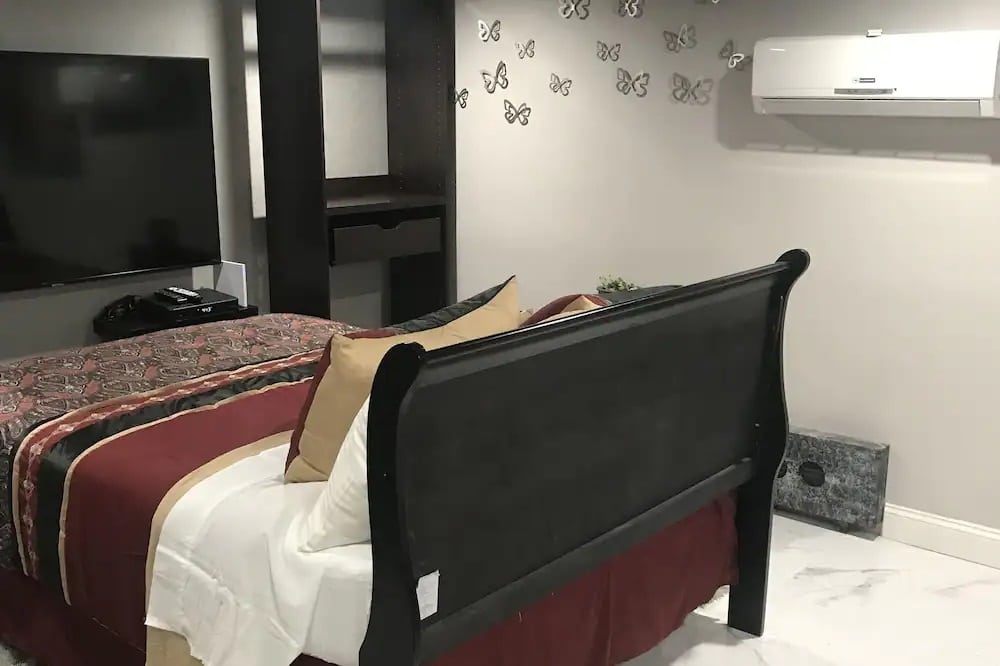 Brentwood, NY Vacation Rentals Just Long Island